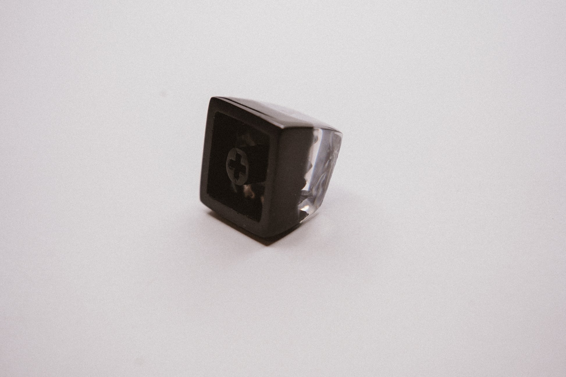 Mountain Spires Artisan Keycap - Gaming Keyboards