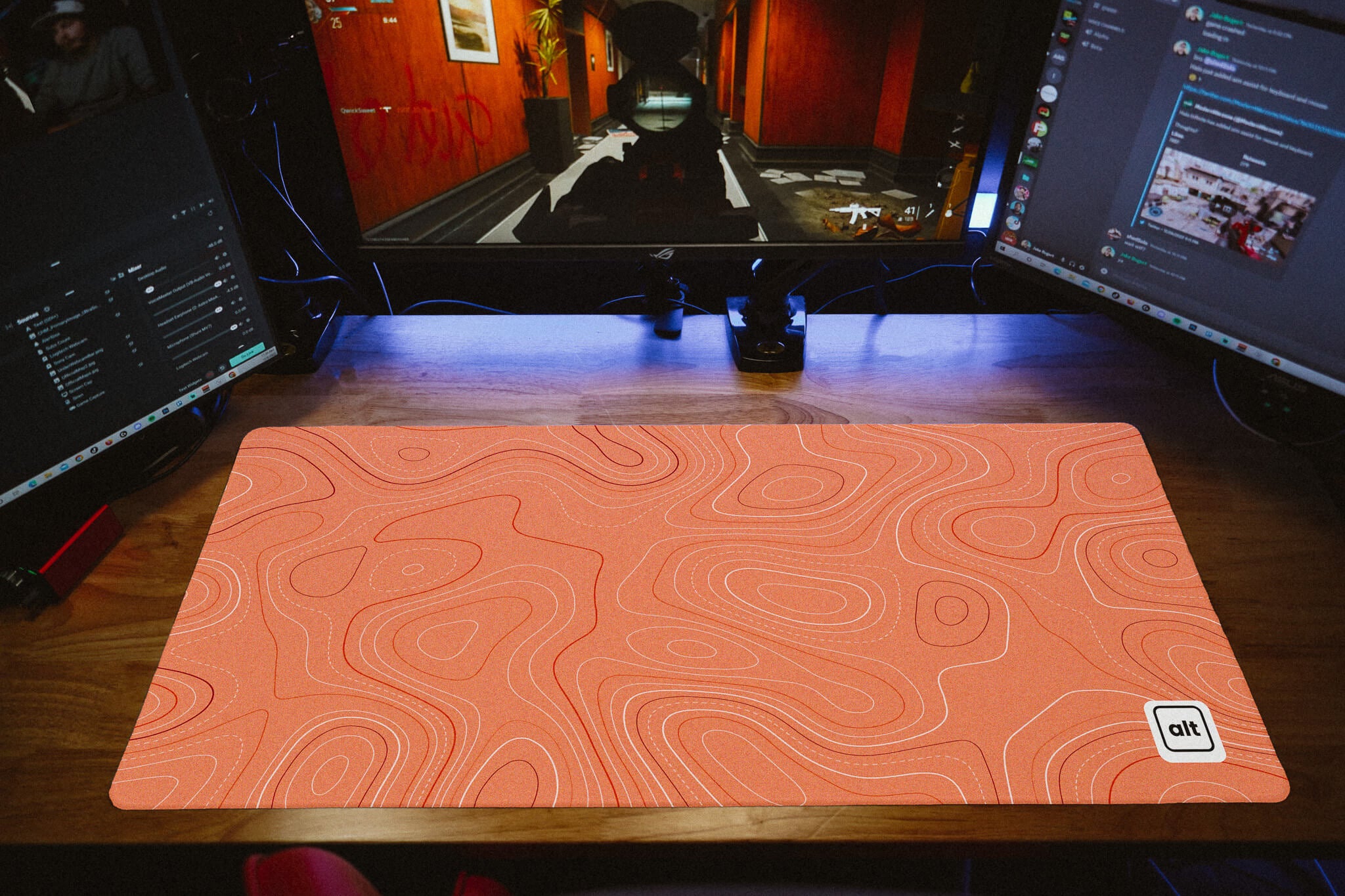 Peach Damascus Mousepad